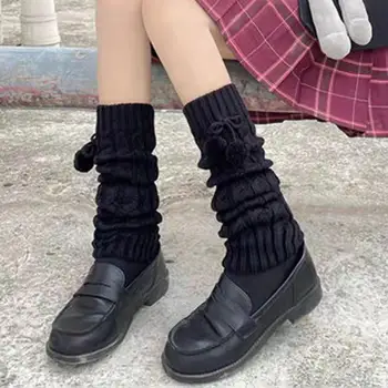 1 Çift kadın bacak ısıtıcıları dayanıklı Japonya tarzı Coldproof bacak çorap Örgü Peluş Top Örme Kazık Çorap
