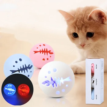 3 ADET Kedi Oyuncak İnteraktif Haddeleme Catnip Topları Parlayan Çan Topu Oyuncak Kediler Yavru Pet Aksesuar