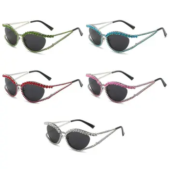 Benzersiz Y2k Yeni Moda Seksi Gözlük Lüks Rhinestone Parlak Güneş Gözlüğü Parti güneş gözlüğü Kadın Shades
