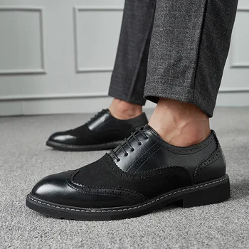 Erkek yüksek kaliteli lüks blok deri ayakkabı moda kişiselleştirilmiş dikiş süet beyefendi ayakkabıları rahat dantel-up oxford ayakkabı