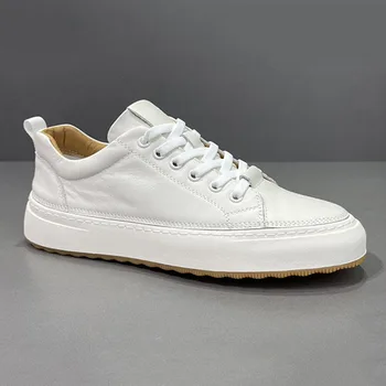 Erkek yürüyüş Sneakers bahar yeni düz Renk basit Beyaz rahat ayakkabılar ayak katman Dana ışık lüks moda Trendi spor salonu ayakkabısı
