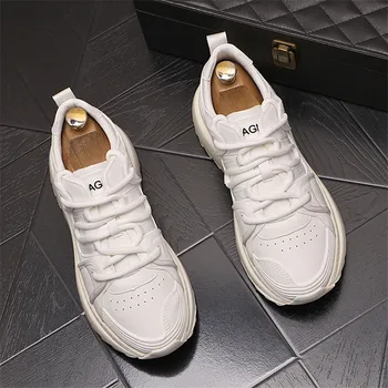 Erkekler Kaykay Ayakkabı Tasarımcısı Moda Flats Nefes spor gündelik ayakkabı Yeni Beyaz Vulkanize Eğlence Yürüyüş Loafer'lar A53