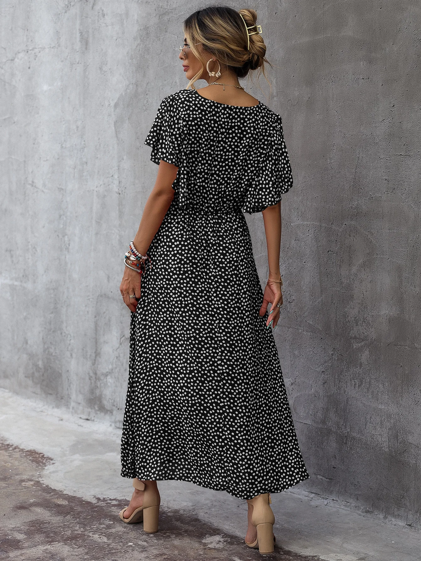 LiTi Baskı Kadın yaz elbisesi 2022 Yeni Moda Çiçek V Yaka Elbise - 1