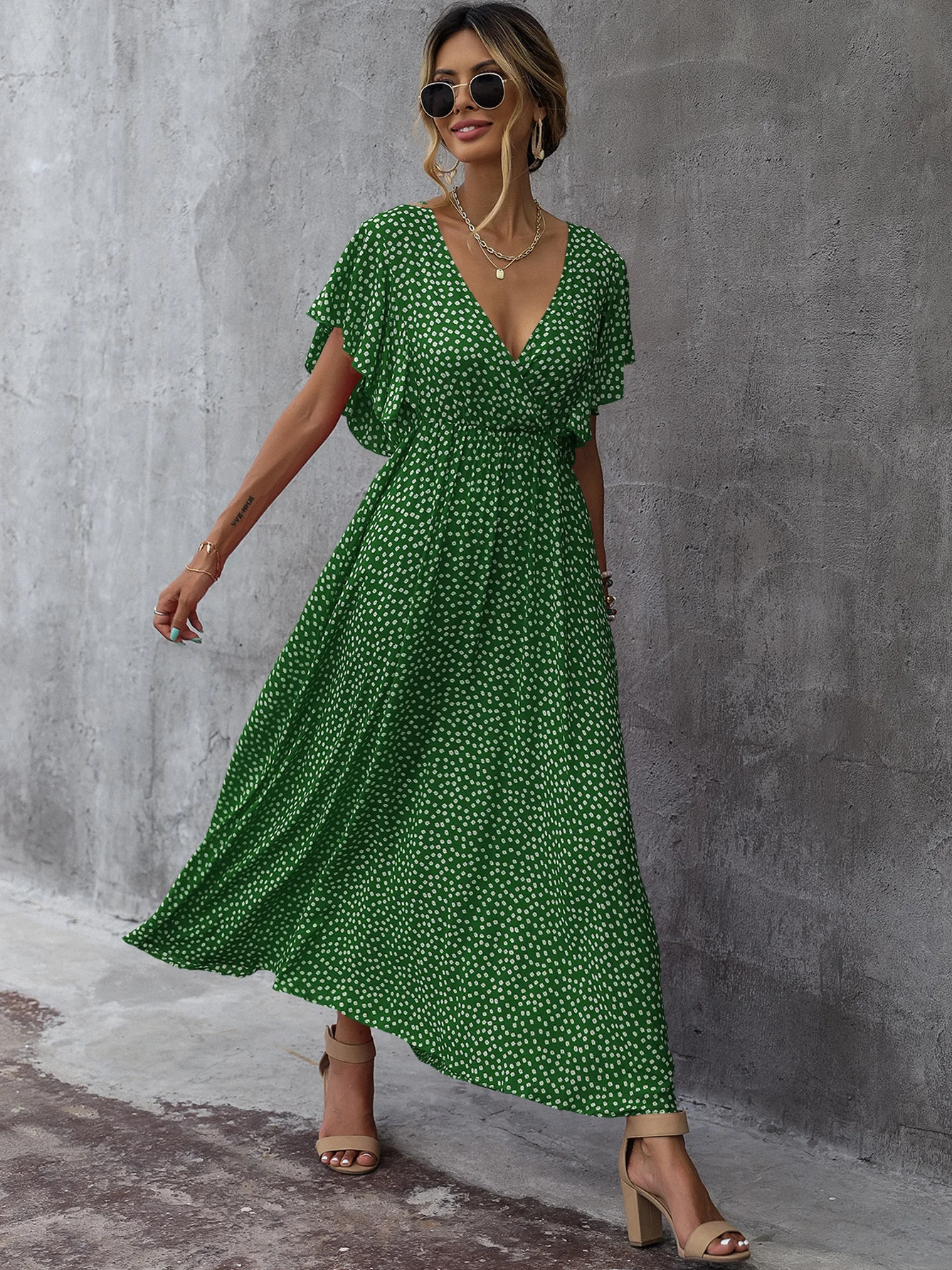 LiTi Baskı Kadın yaz elbisesi 2022 Yeni Moda Çiçek V Yaka Elbise - 4