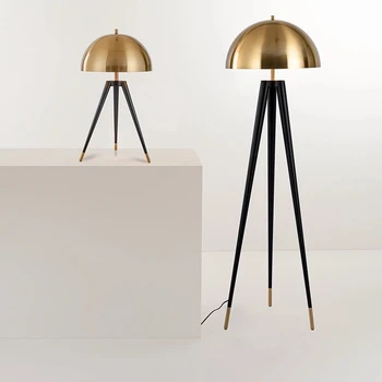 Mantar Kafa Metal Galvanik Zemin Lambası Postmodern Tasarımcı Ev Dekor Ayakta Lambalar Oturma Odası Yatak Odası Masa Lambası