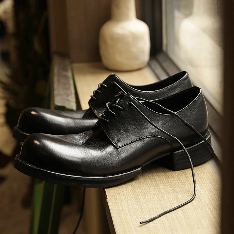 Yeni Tasarım Hakiki Deri Kalın Taban Lüks İş Ofis Derby Ayakkabı Erkekler Rahat düz ayakkabı Mokasen Erkek deri ayakkabı 5C - 5
