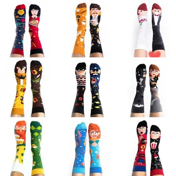 Yeni Genç Erkekler Komik Kızlar Uzun Çorap Mandalina Ördek Çorap Asimetrik AB Çorap Orta Tüp Jakarlı Karikatür Spor Pamuk Çorap