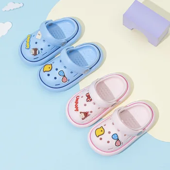 Çocuklar Takunya Kız Erkek Çocuk bahçe ayakkabısı Karikatür Kaymaz plaj sandaletleri Ev Terlik çocuk Yürümeye Başlayan Bebek Banyo Katır